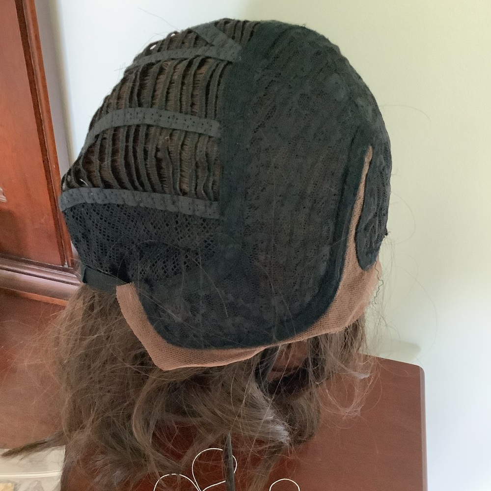 Forever Young Rich Brown Wavy Wig - Picture 2 of 6
